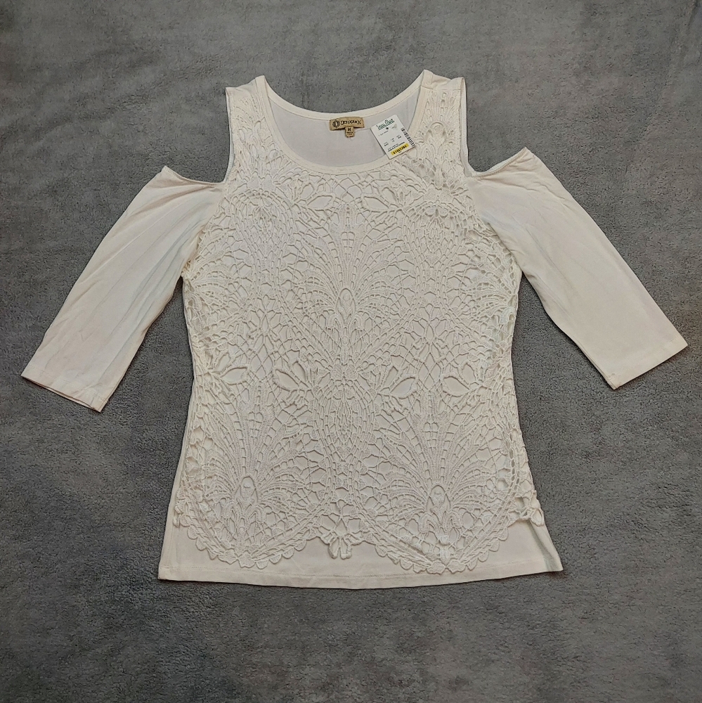Democracy Off White Cold Shoulder 3/4 Sleeve Lace Overlay Top Size M